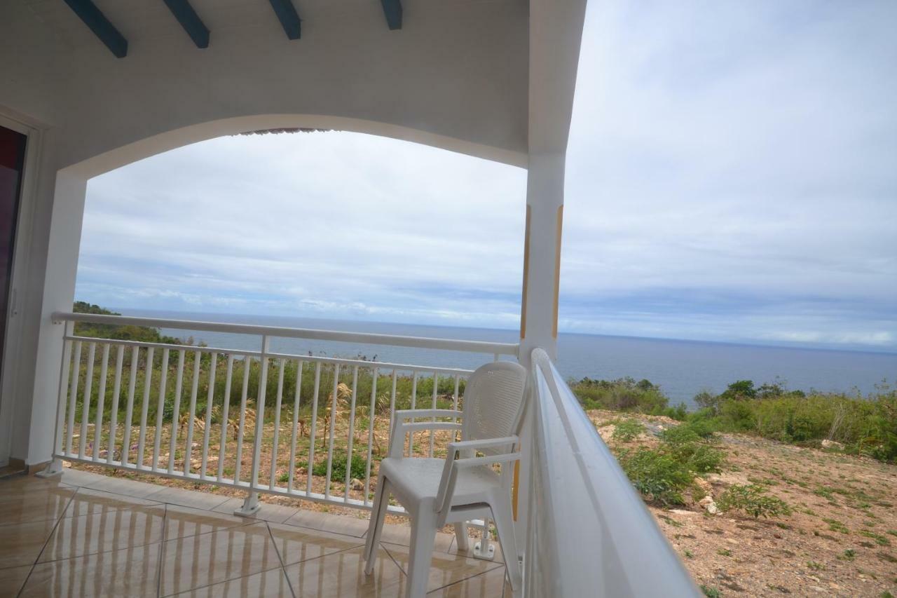 Villa Planete Bleue Habitation Mes Desirs Beaurenom Exterior foto